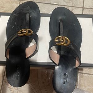 100% authentic black Gucci sandals size 40 made in Italy